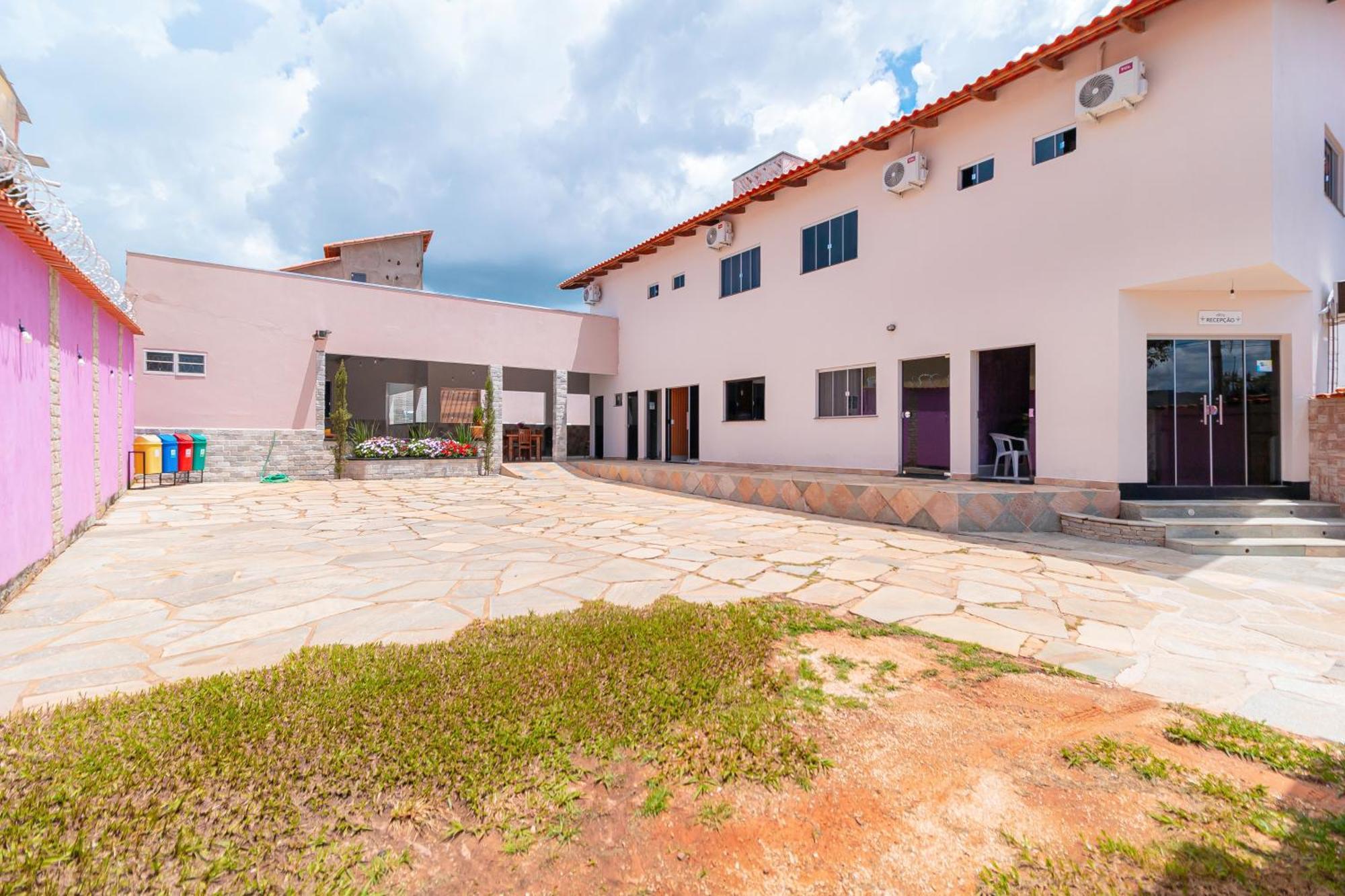 Pousada Meia Lua Pirenopolis Exterior photo