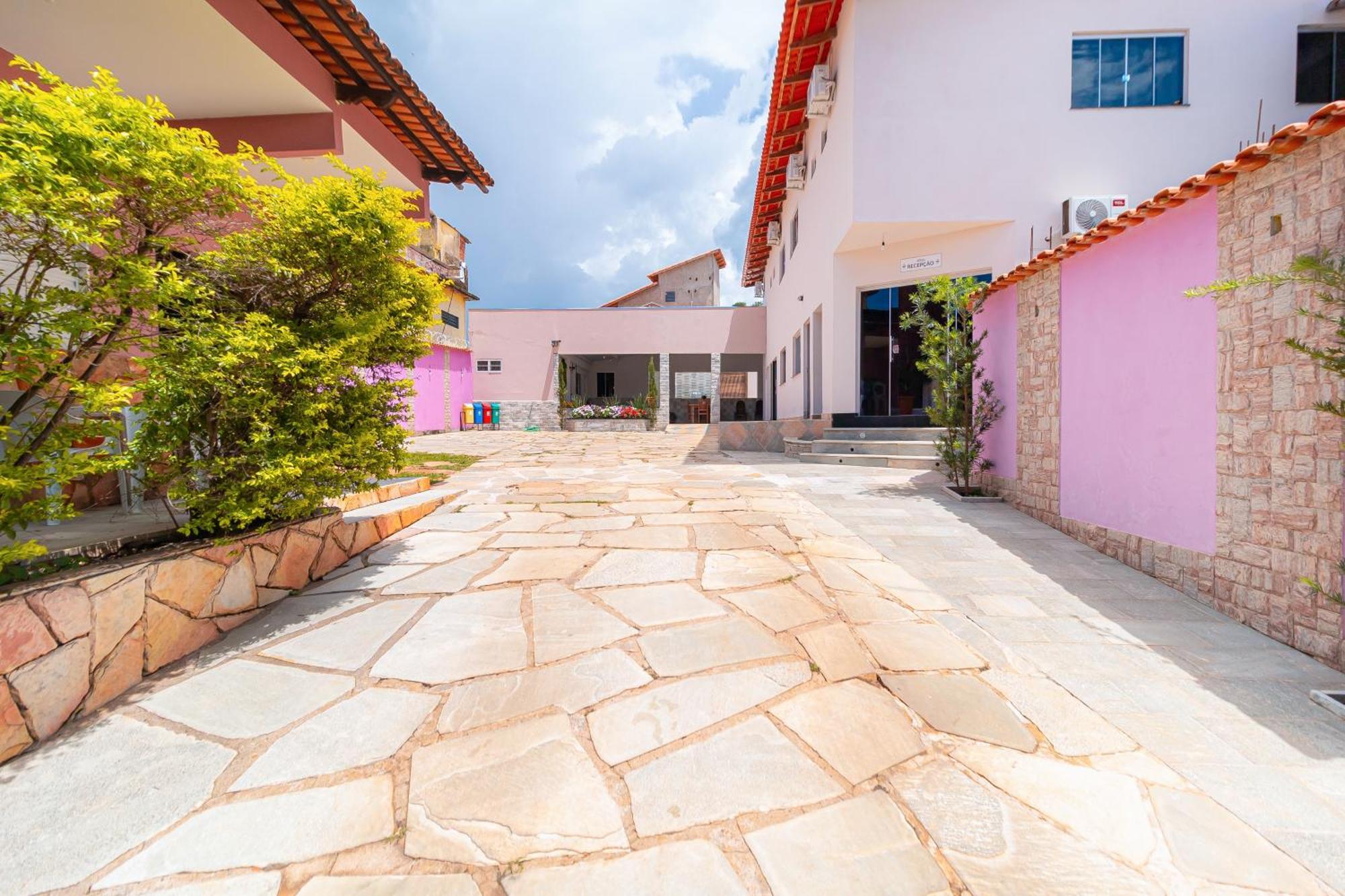 Pousada Meia Lua Pirenopolis Exterior photo